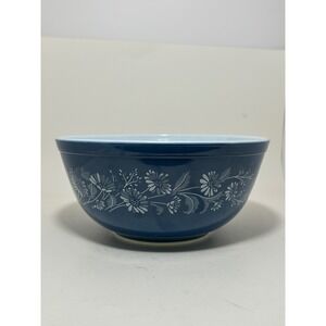 Pyrex Midnight Bloom Navy Blue White Floral 2.5L Mixing Bowl 403 Vintage Corning